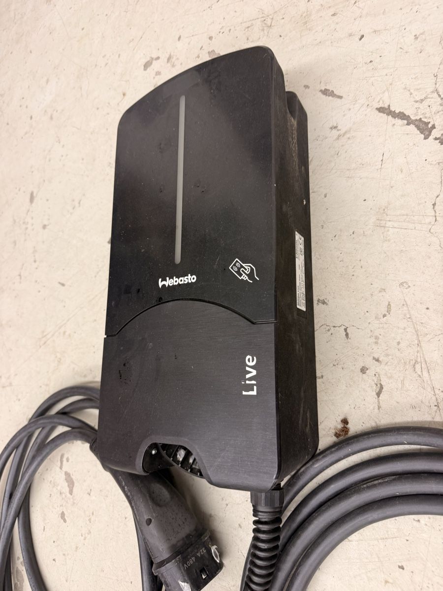 Webasto Batterie-Ladegeräte: Webasto Live Ladestation Elektroauto 22KW – Gebraucht aus Kloten von Teo3ko 1