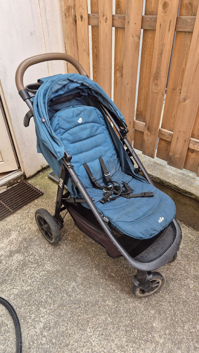 Joie Carrozzine: Joie Kinderbuggy – Usato da Birsfelden venduto da tand.arnold