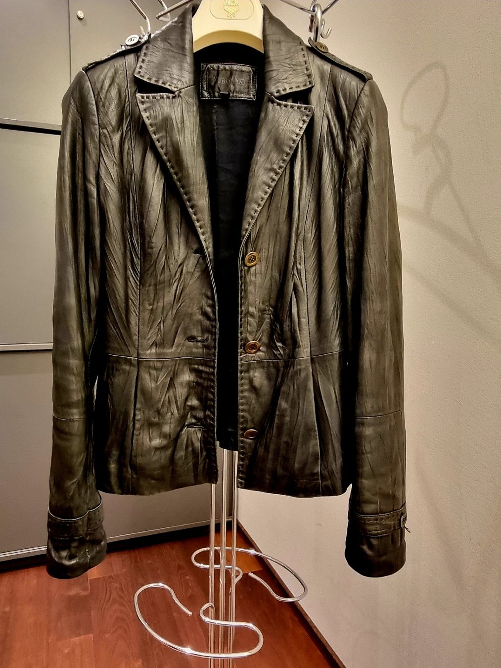 Giacche: Leder Jacke,  Gr. 38, Schwarz – Usato da Rorschacherberg venduto da Olgamedved