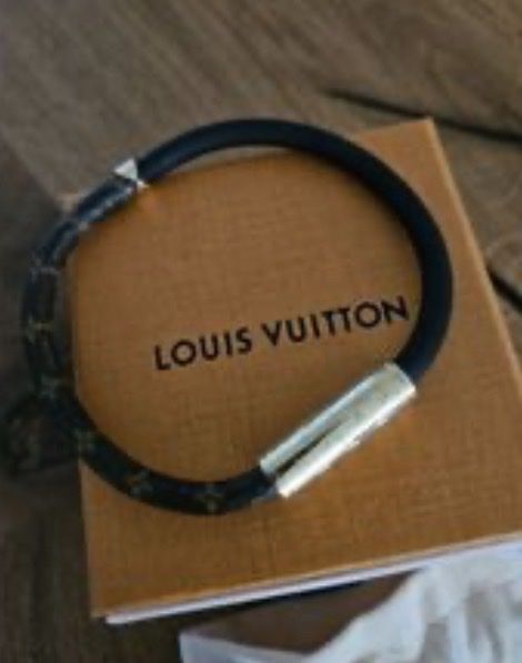 Louis Vuitton Bracciali & Braccialetti: Louis Vuitton Armband M – Nuovo (secondo la descrizione) da Zumikon venduto da Valeri79