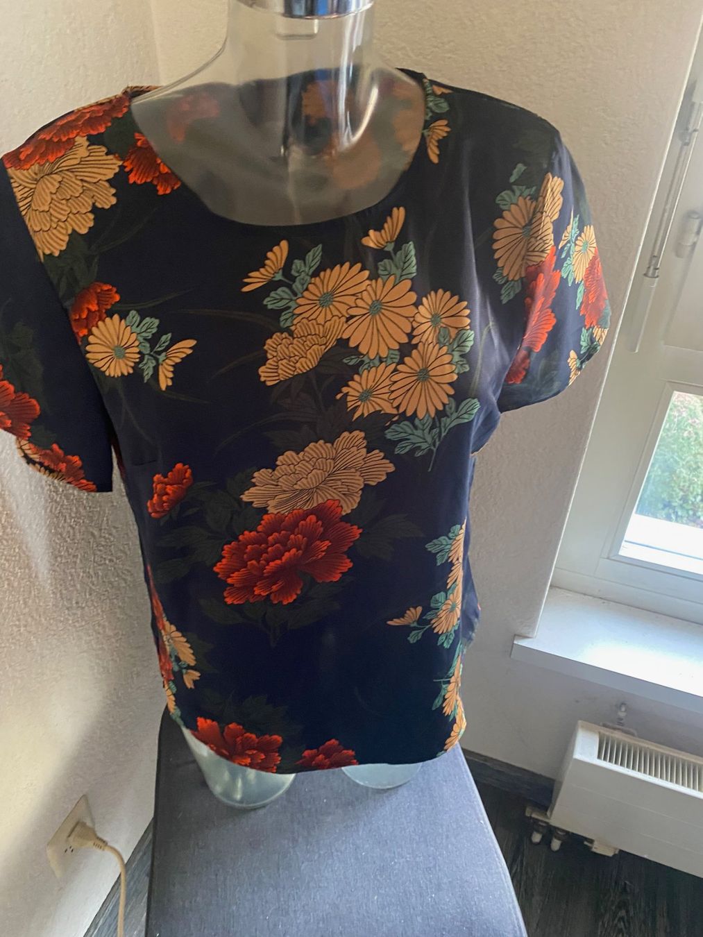 T-shirt: ICHI  Damenoberteil Grösse M – Nuovo (secondo la descrizione) da Allenwinden venduto da Obalu 2