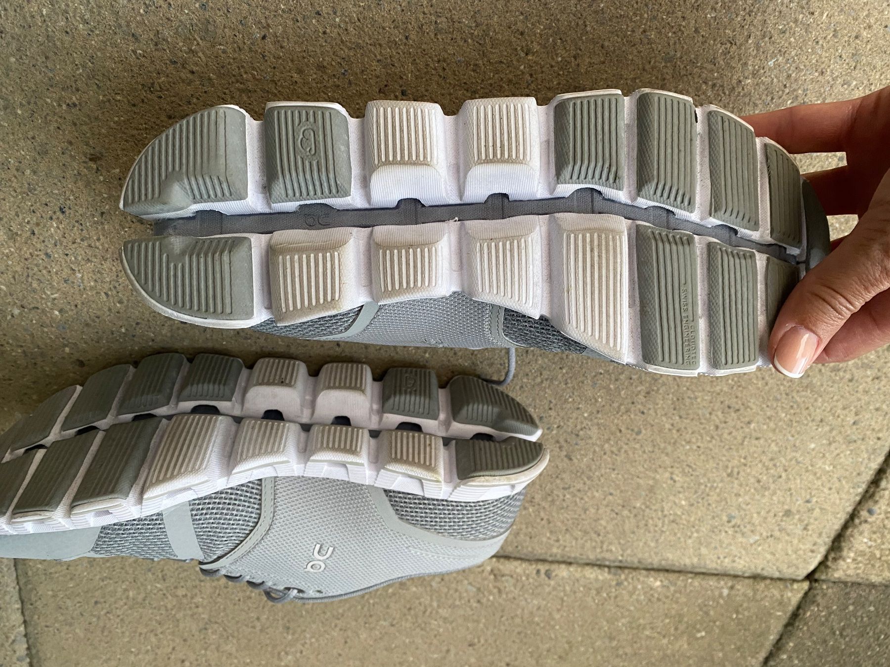 On Damenschuhe: On Sneaker – Gebraucht aus Hombrechtikon von sch_8qrm 2