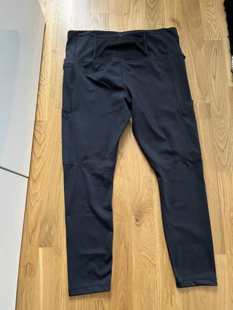 Sportthigt M-L neu