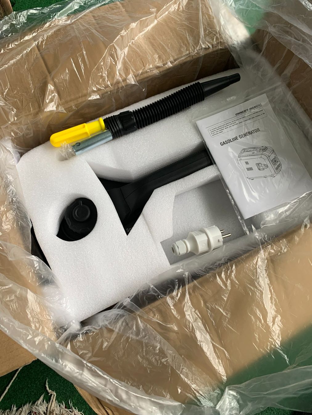 Generatori di corrente: digital Stromgenerator 4500i Silent,NEU – Nuovo e nell'imballaggio originale da schlieren venduto da pipgiu50 8