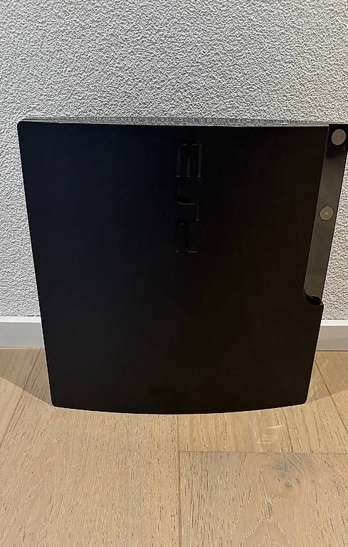Sony Console: Playstation 3 – Usato da Weinfelden venduto da marco.jud