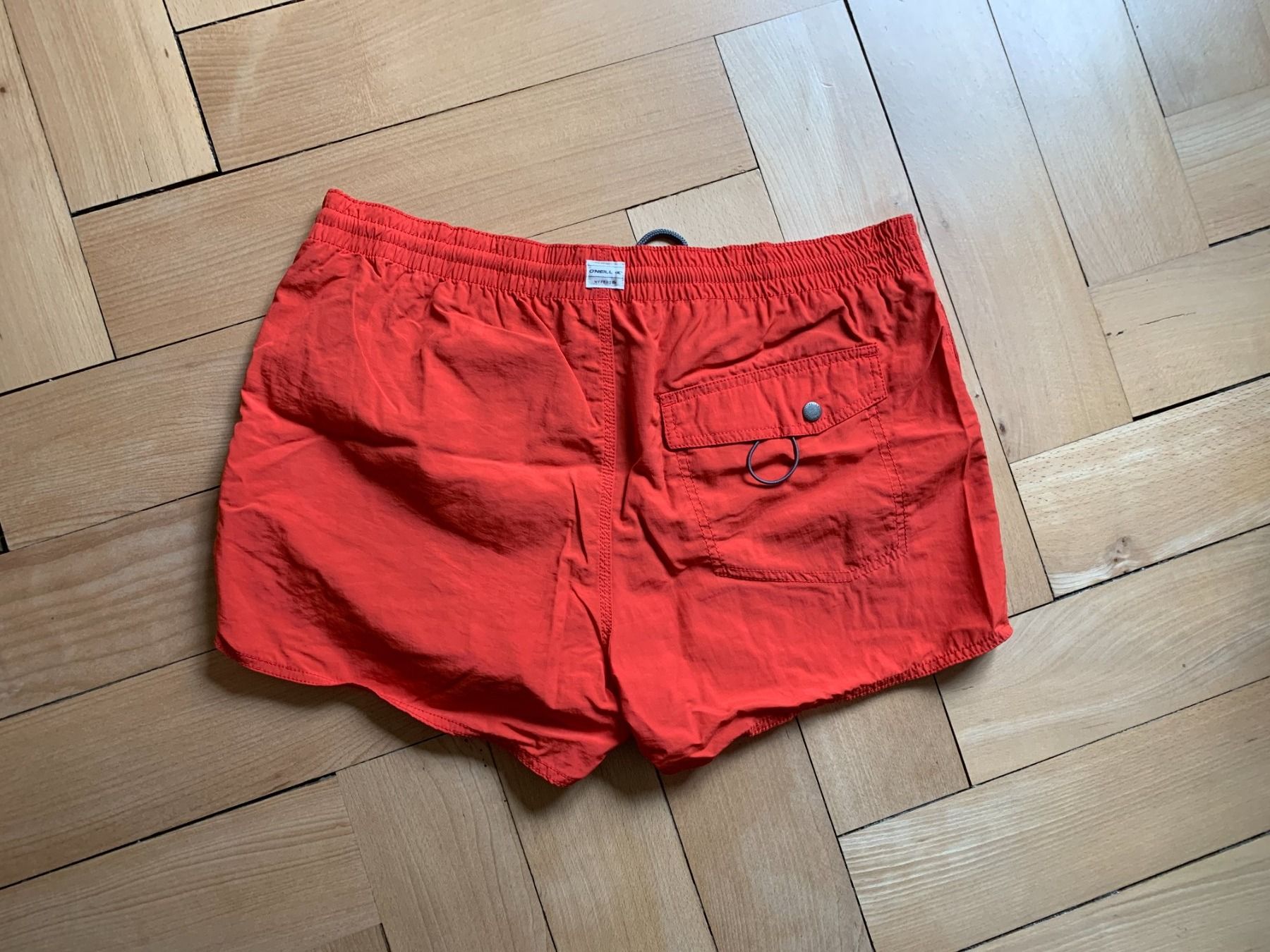 O'Neill Pantaloni: O'NEILL - Badehose rot L – Usato da Zürich venduto da Diazaio 2