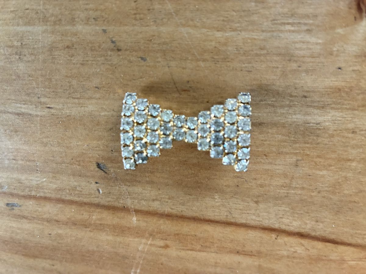 Broches & Aiguilles: Brosche – D'occasion à Wetzikon ZH par chris7pat