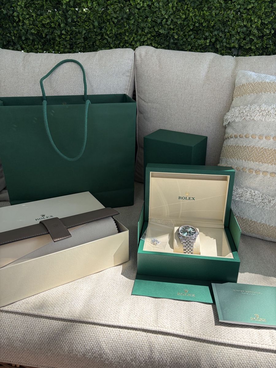 Rolex Orologi: Rolex Datejust 41 Mint green 2026 Full Set – Nuovo (secondo la descrizione) da Bülach venduto da jet_yyw7 3