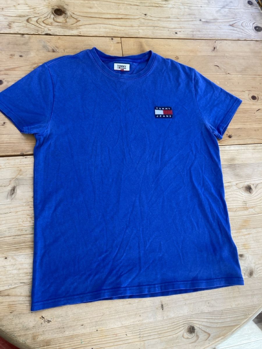 Tommy Hilfiger Hemden, T-Shirts & Polos: Tommy Jeans T Shirt 2 – Gebraucht aus Romanshorn von gokken 3