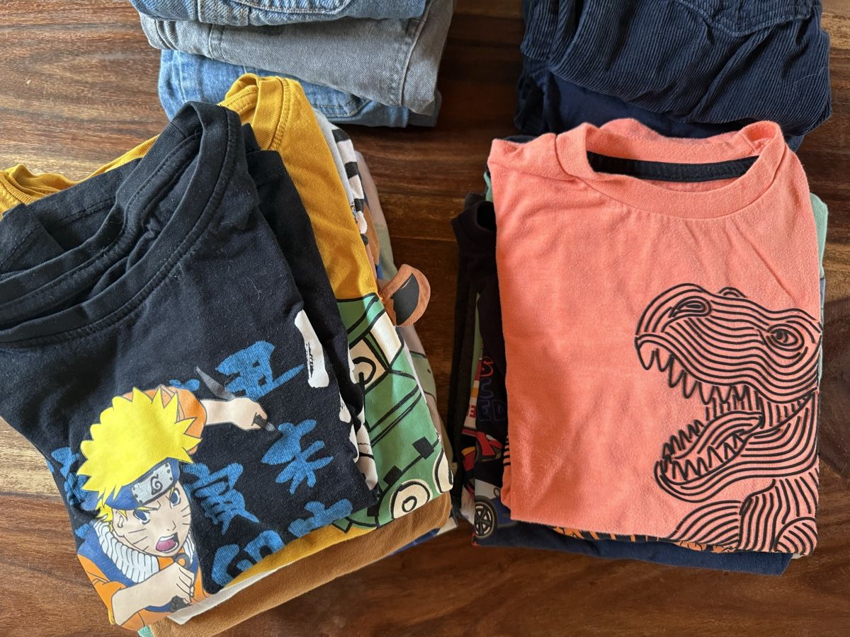 Kleiderpakete & -sets: Kleiderpaket Gr. 122/128 Jungen – Gebraucht aus Rothrist von Naomi01 3