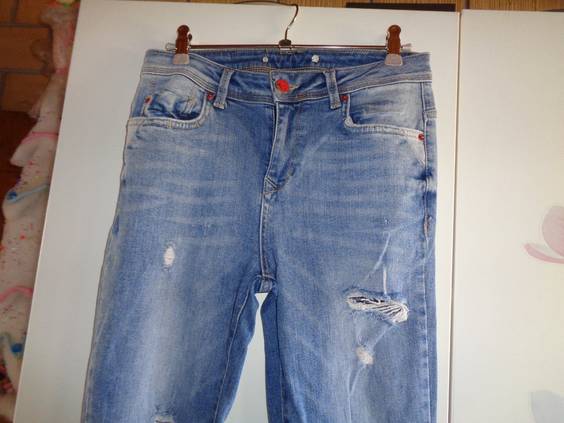 Jeans: *** Coole Jeans *** / Risse ab 1.00 – Usato da Othmarsingen venduto da Leuchtturmlady 2