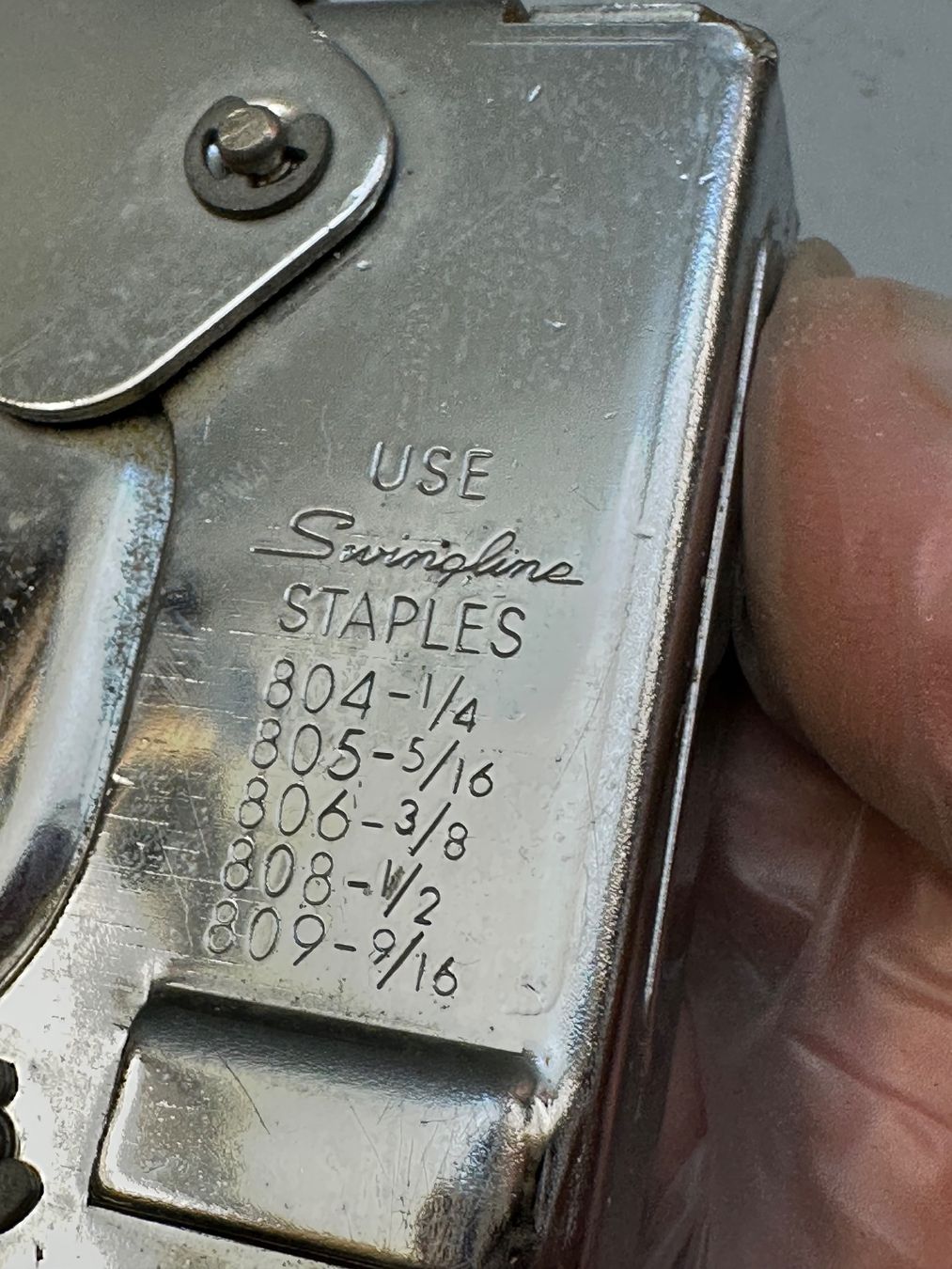 Tutti gli attrezzi: VINTAGE TACKER AB 1.-!!! – Usato da Zürich venduto da NIKI777 4