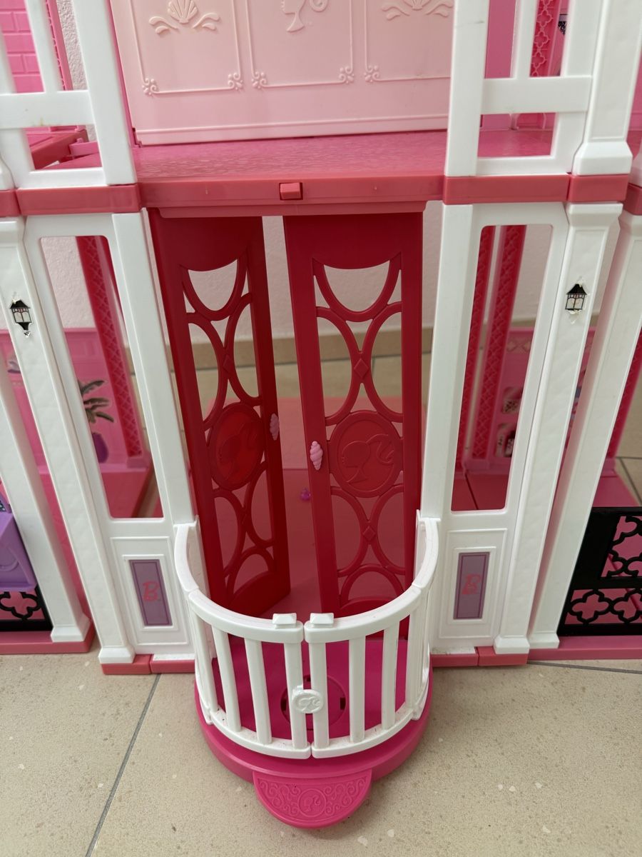Barbie Case e mobili per bambole: Barbie Dream House – Usato da Meggen venduto da Petra-Arte 7