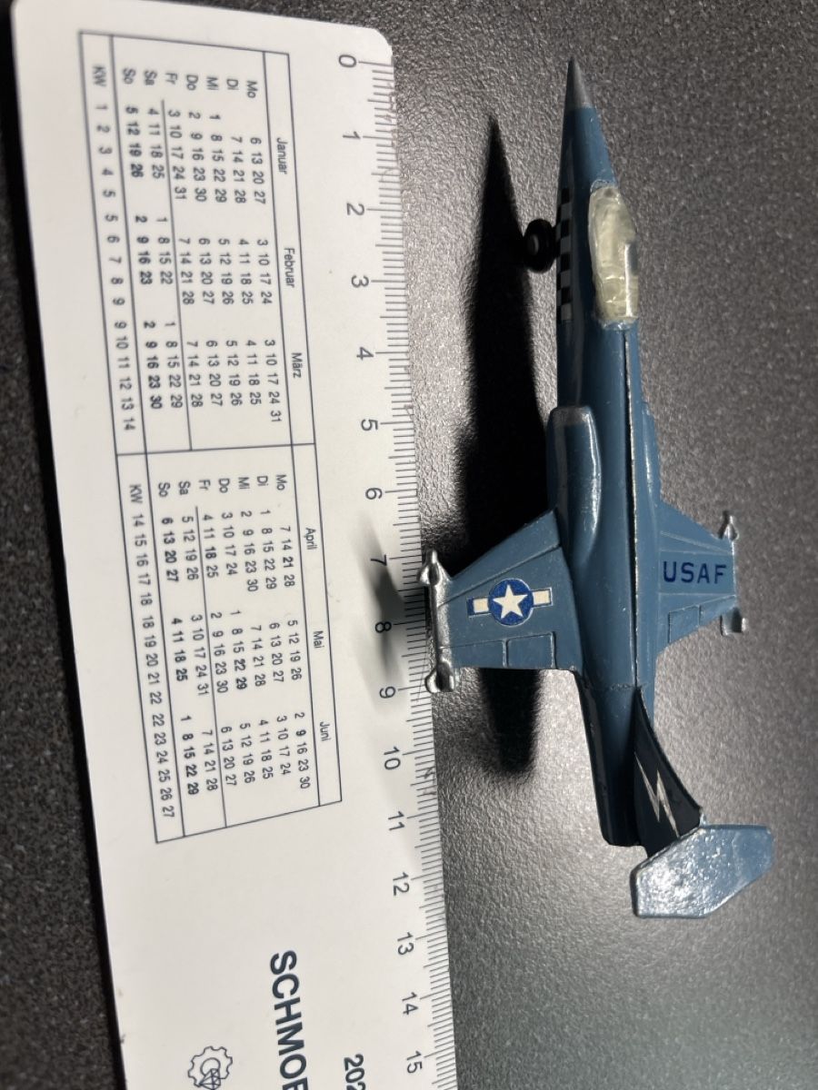 Kit di modellismo & Modellini statici: 3 Metall  Militär Modellflugzeuge – Usato da Unterengstringen venduto da hab_dyp5 2