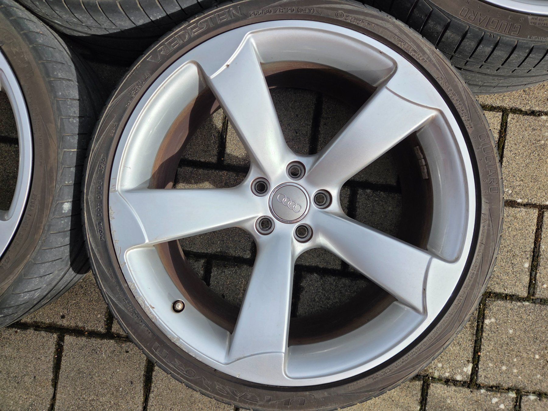 Audi Cerchioni: AUDI Rotor 9Jx20H2 ET26 – Usato da Basadingen venduto da Modellfan75 4