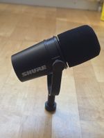 Shure MV7X Podcast-Mikrofon, dynamisch (XLR)