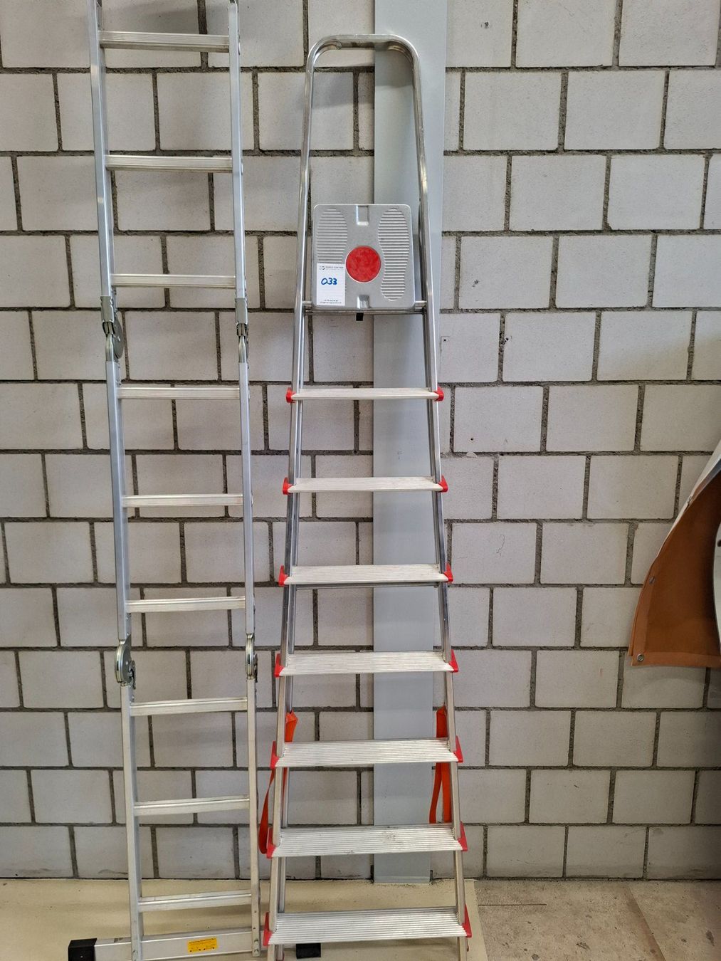 Scale: 033 (2x) ALU Leiter – Usato da Derendingen venduto da Meisterstuecke 1