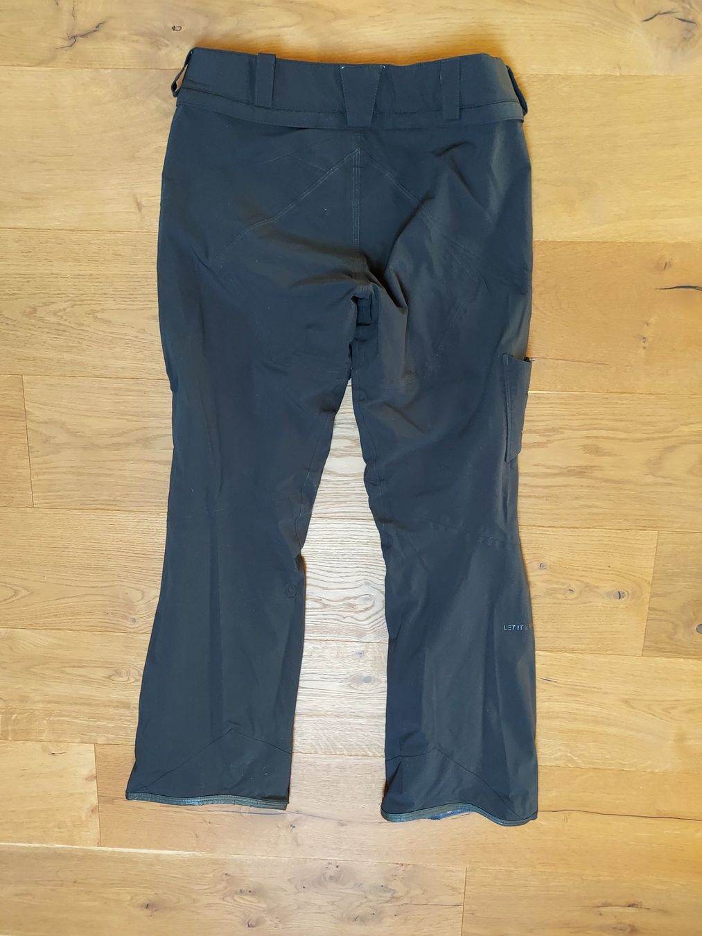 Volcom Pantaloni: Ski-/Snowboardhose Volcom Gr. S – Usato da Innertkirchen venduto da bartik99 5