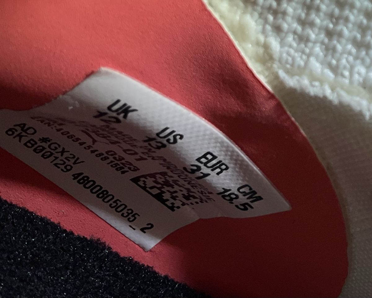 Puma Scarpe per ragazzi: Puma chaussures de foot – Usato da Corseaux venduto da Mililaforet75 7