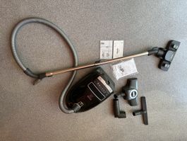 Miele Complete C3 Big Cat & Dog PowerLine Staubsauger 