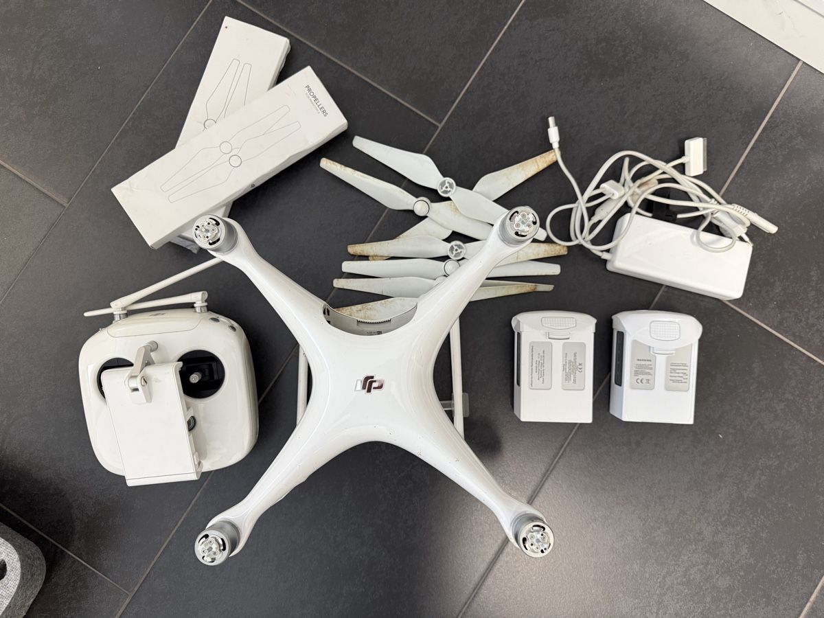 DJI RC Kits de montage: Drone DJI Phantom 4 – D'occasion à Niedergösgen par andross94 1