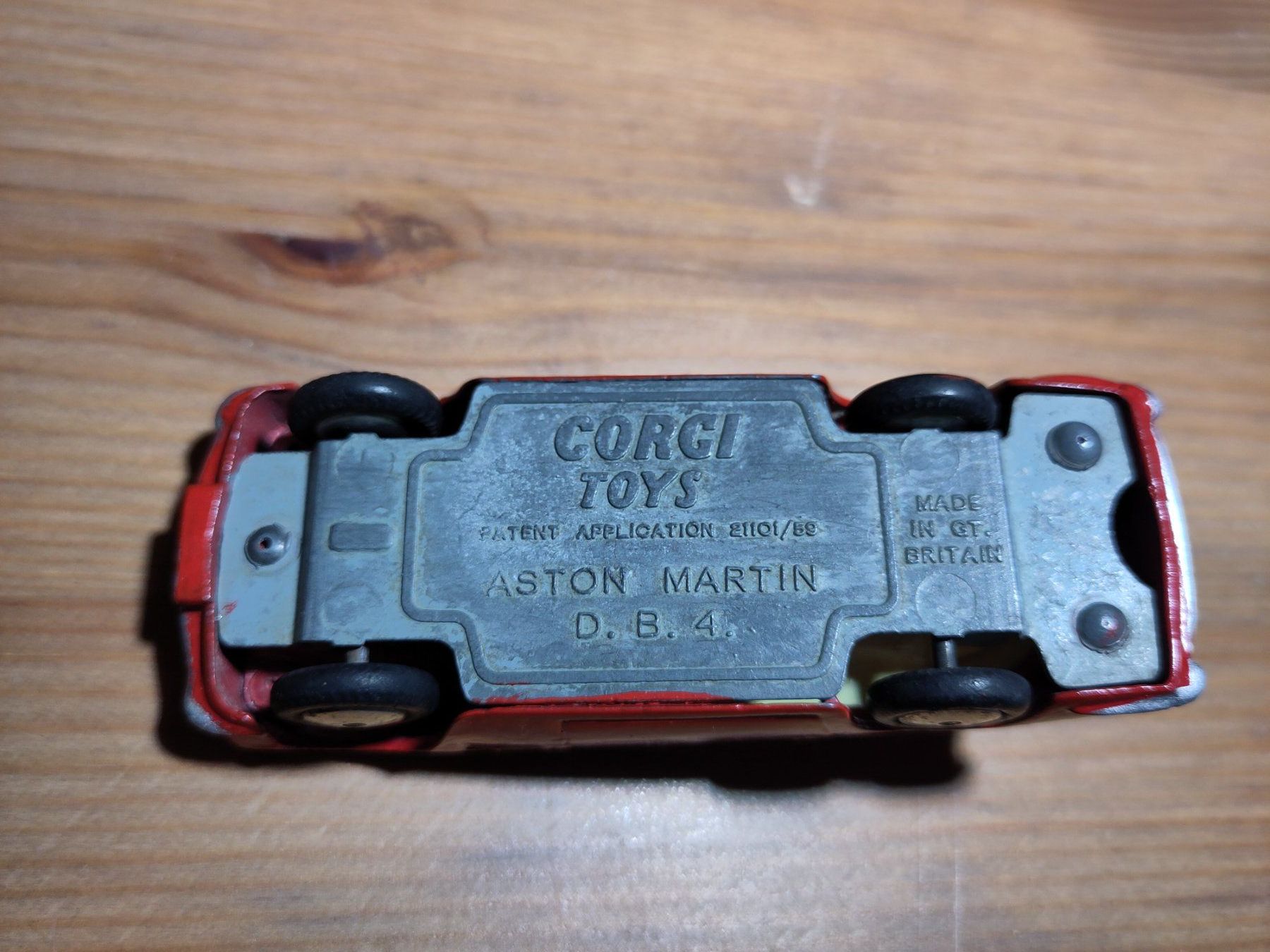 Corgi Toys Modellini d'auto: Modellauto Corgi Toys Aston Martin – Usato da Bülach venduto da Tiefschlaflos 2