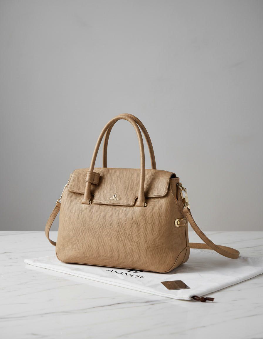 Aigner Borse da donna: Aigner Damenhandtasche Beige – Usato da Zürich venduto da ale_xxz7 3