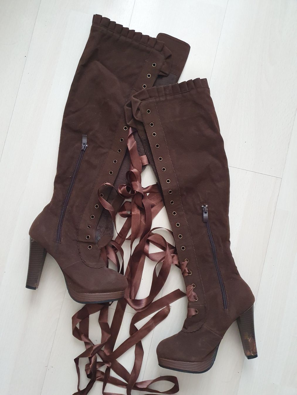 Scarpe da donna: Braune geschnürte Stiefel Gr 36 – Nuovo (secondo la descrizione) da Münsingen venduto da BlackTears-3 5