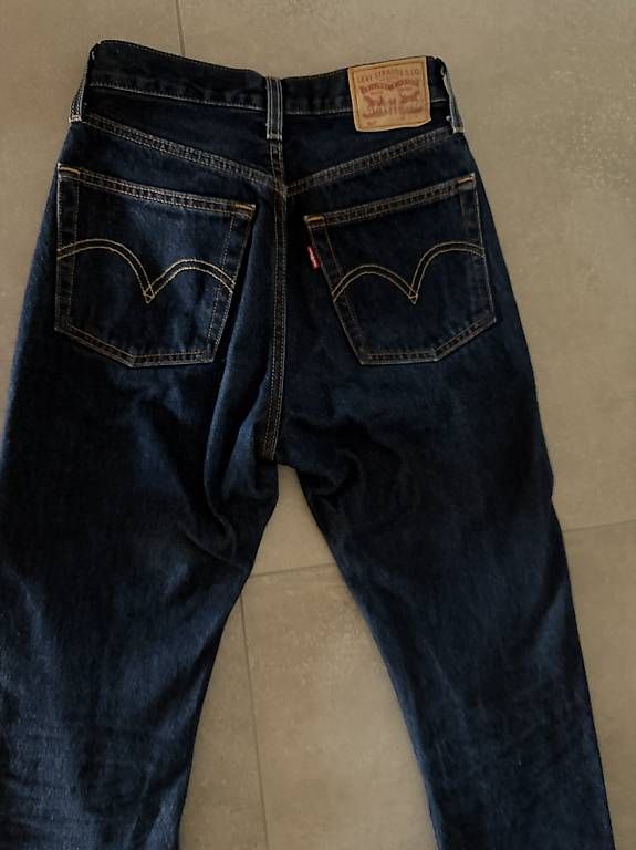 Jeans: Levi's 501 Jeans dunkelblau – Usato da Märstetten venduto da sha_9p7c 2