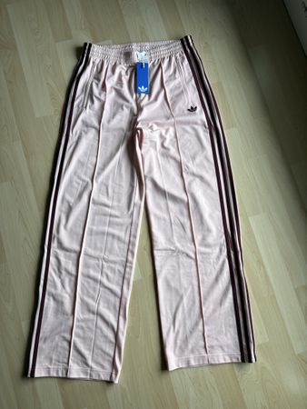 Adidas Trainingshose rosa Grösse M neu mit Etikett
