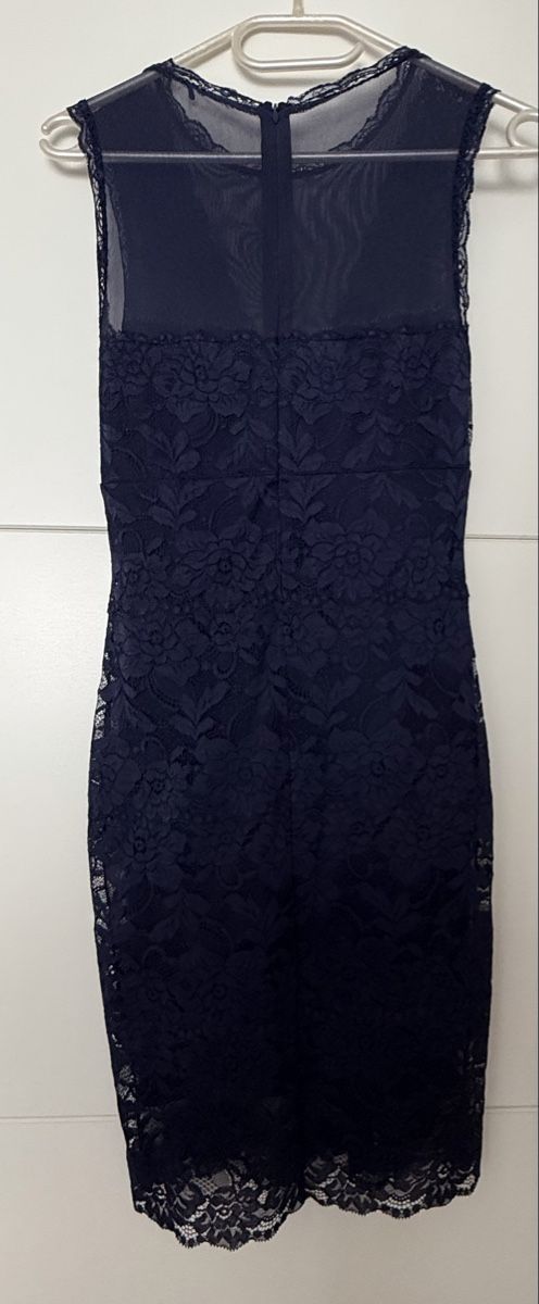 Guess Robes: Guess Kleid Grösse S – Neuf (Voir description) à Volketswil par Flower_18 1