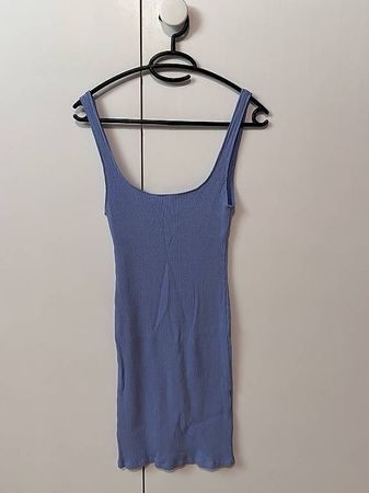 Hell Blaues Kleid