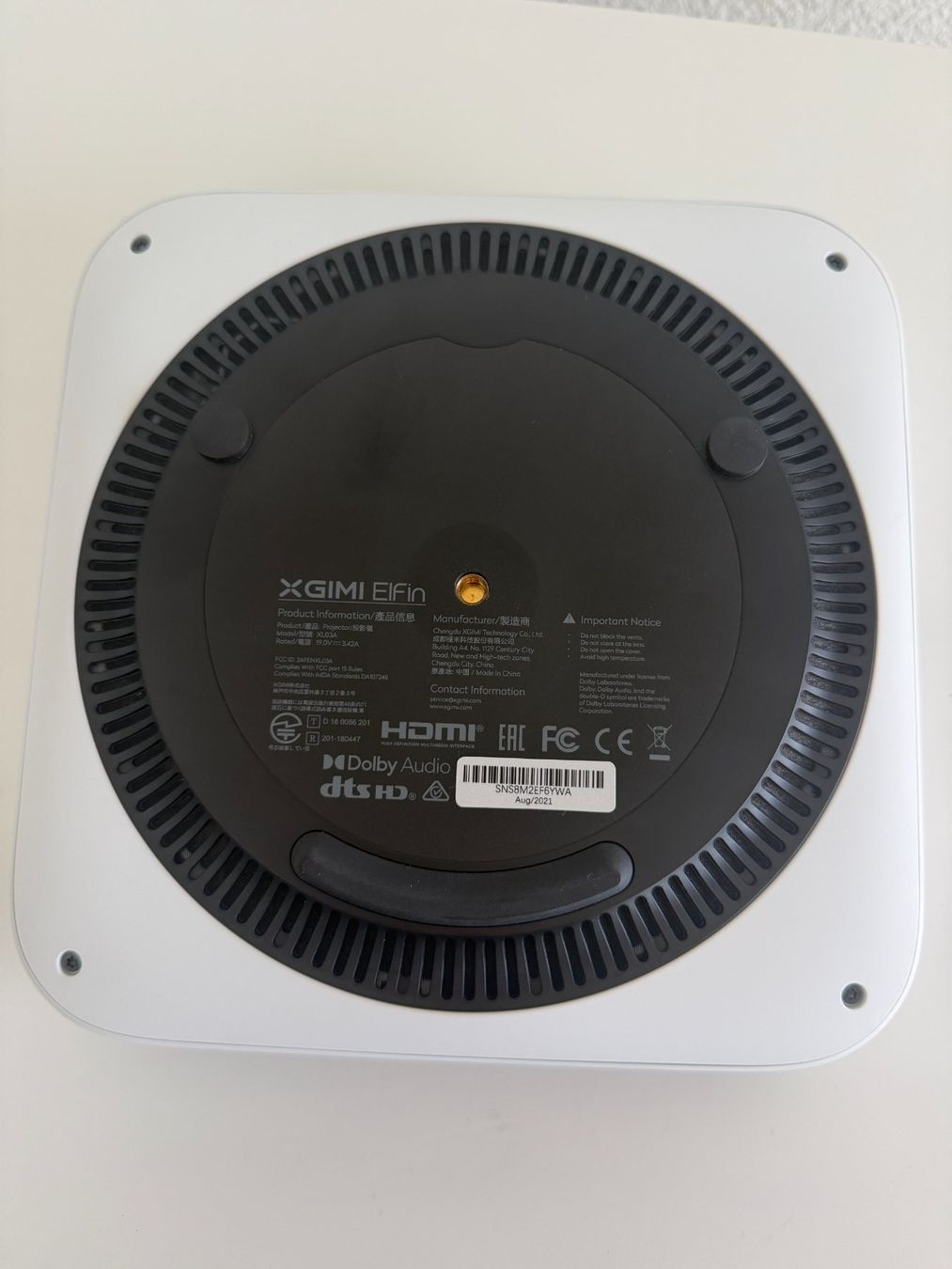 Videoprojektoren: Vidéoprojecteur XGIMI Elfin blanc avec télécommande et acc. – Gebraucht aus Fully von Avranville 5