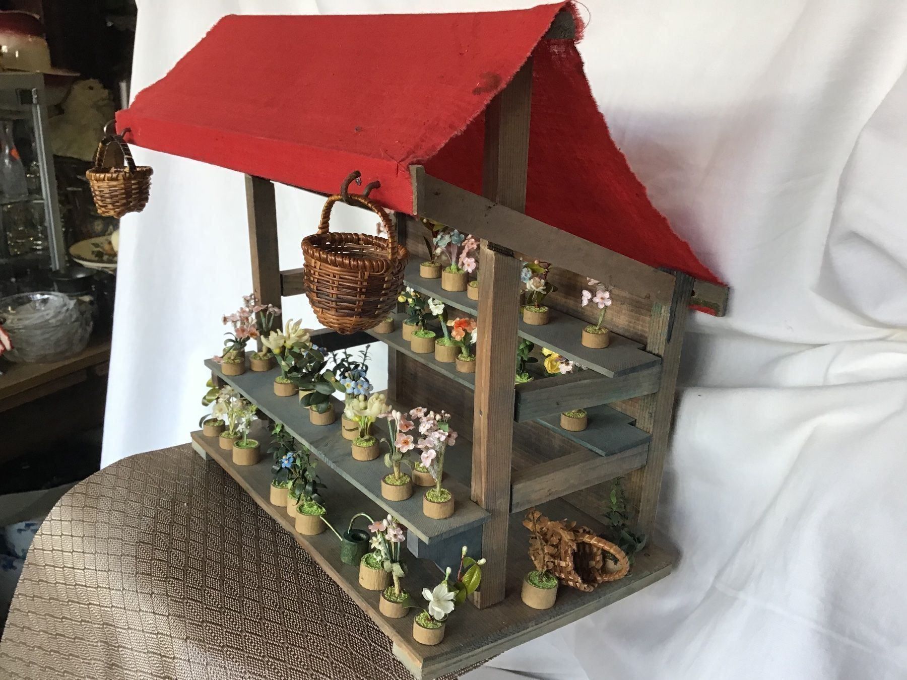 Jouets: Alter antiker Blumenstand – D'occasion à St. Gallen par Goldlilly