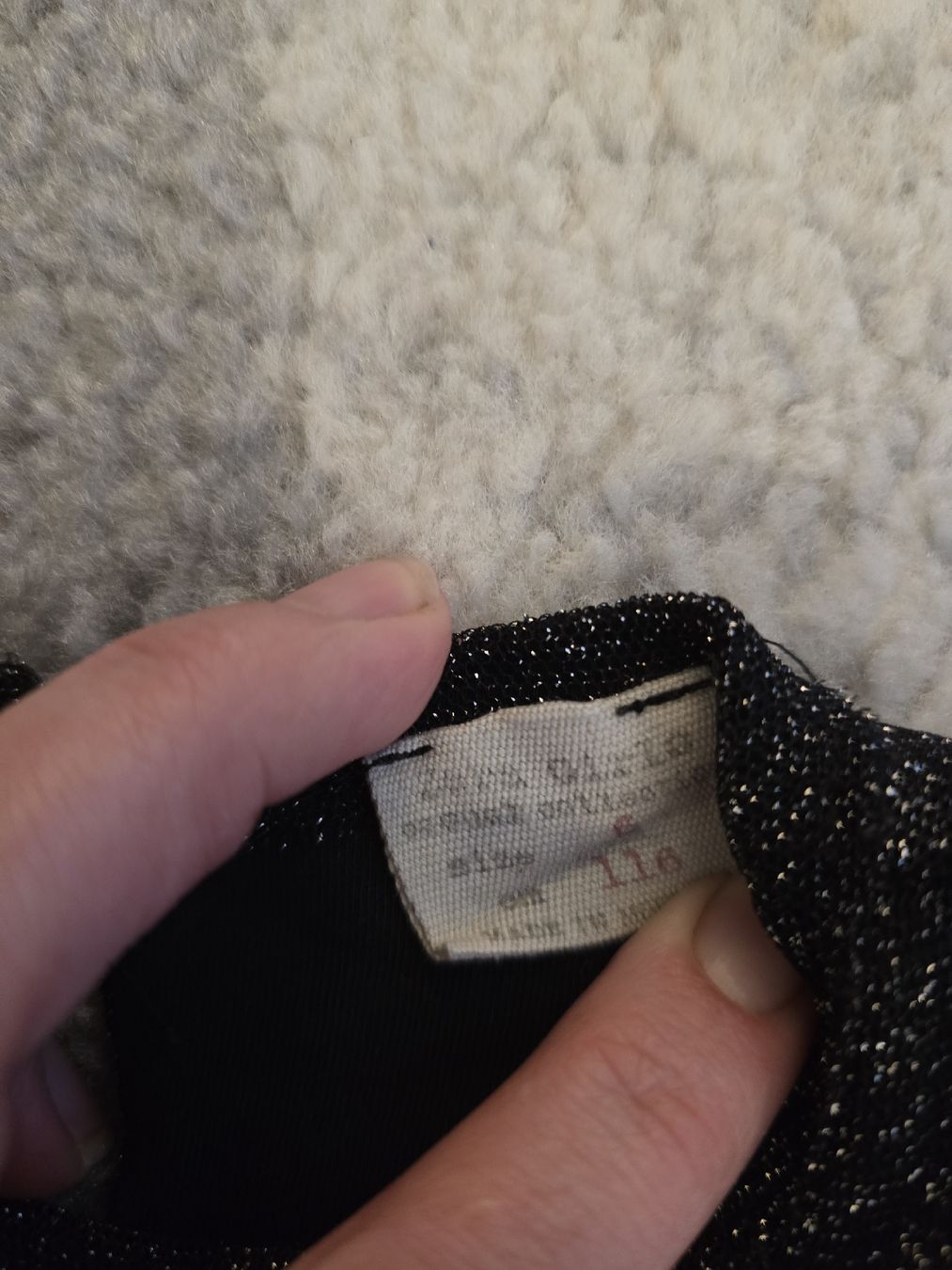 Zara Vestiti & Gonne: Glitzerndes Festtagskleid, Grösse 104-110 – Usato da Unterentfelden venduto da Panda-87 1