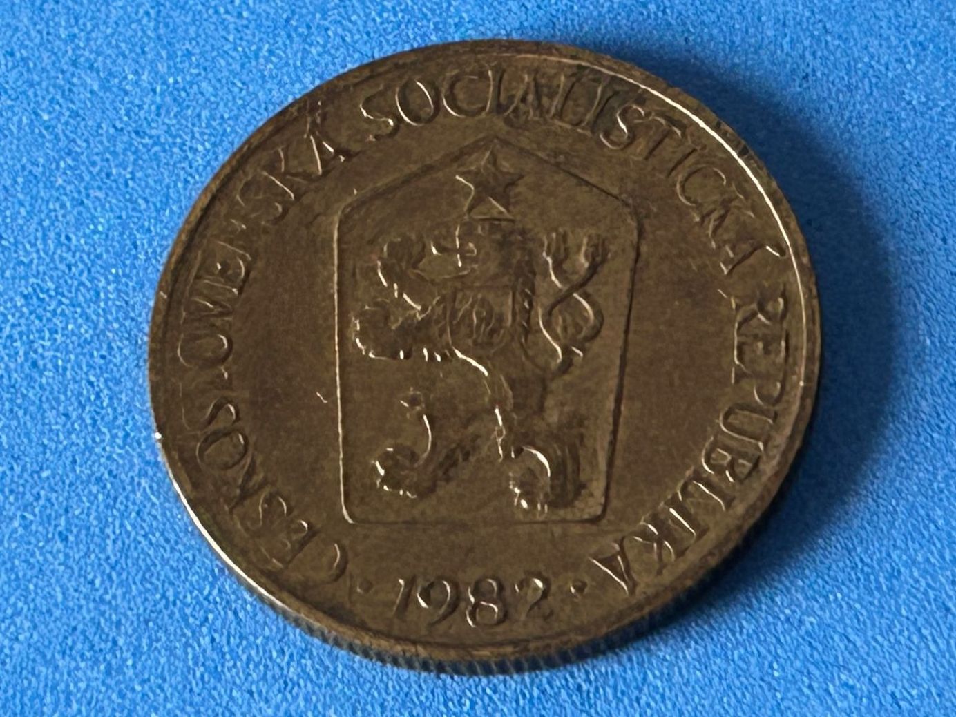 Alle Münzen: Czechoslovakia - 1 Koruna 1982 – Gebraucht aus Corcelles NE von AJKader 2