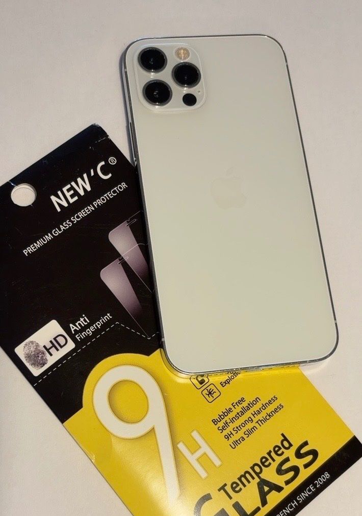Apple Handys / Smartphones: iPhone 12 Pro 256 GB Silber – Gebraucht aus Basel von Torpe 1