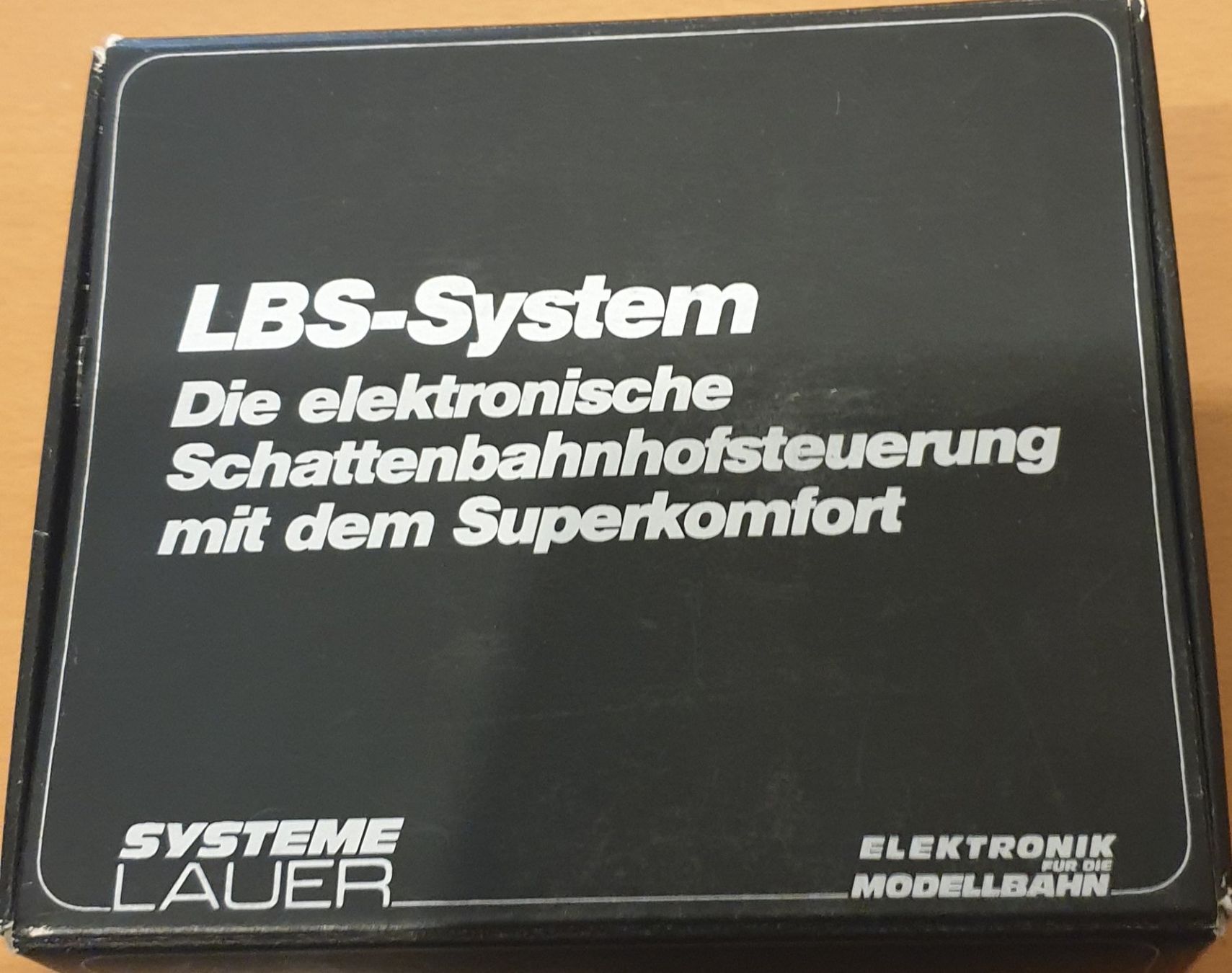 Modellini di ferrovie: Lauer Schattenbahnhofsteuerung LBS20 – Usato da Recherswil venduto da bass-ted