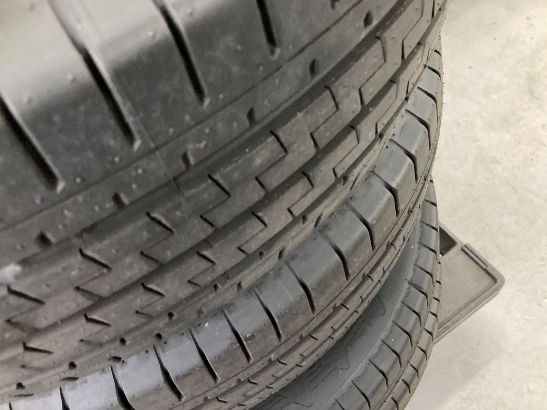 Pneus & Kompletträder: 205/75R16 C Sommerpneu VW Crafter – Neu (gemäss Beschreibung) aus Cham von WB2223 4