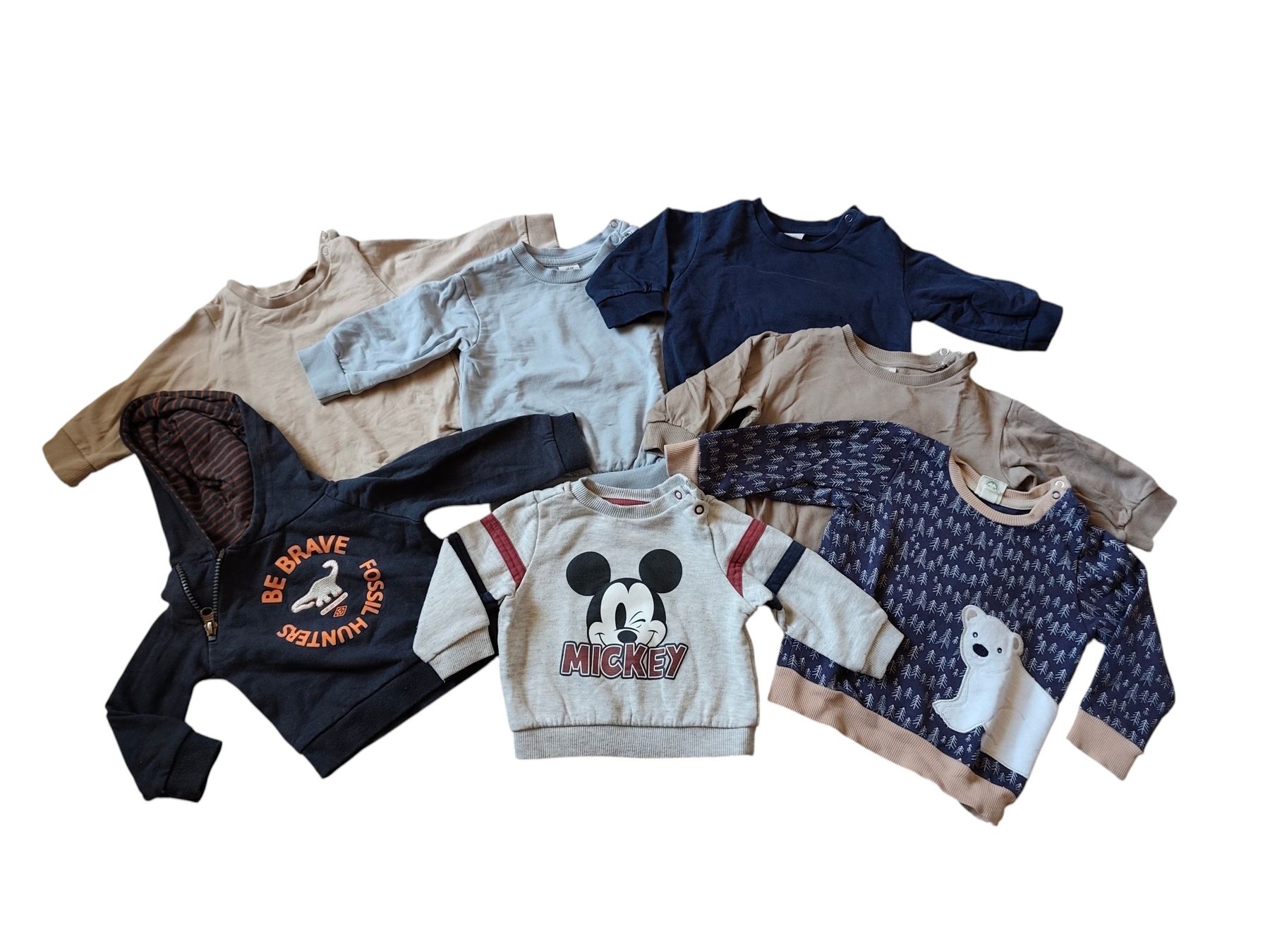 Lotti & Set di vestiti: Grosses Kinderkleider-Paket Gr. 68 – Usato da Rickenbach Sulz venduto da anb_b8bm 4