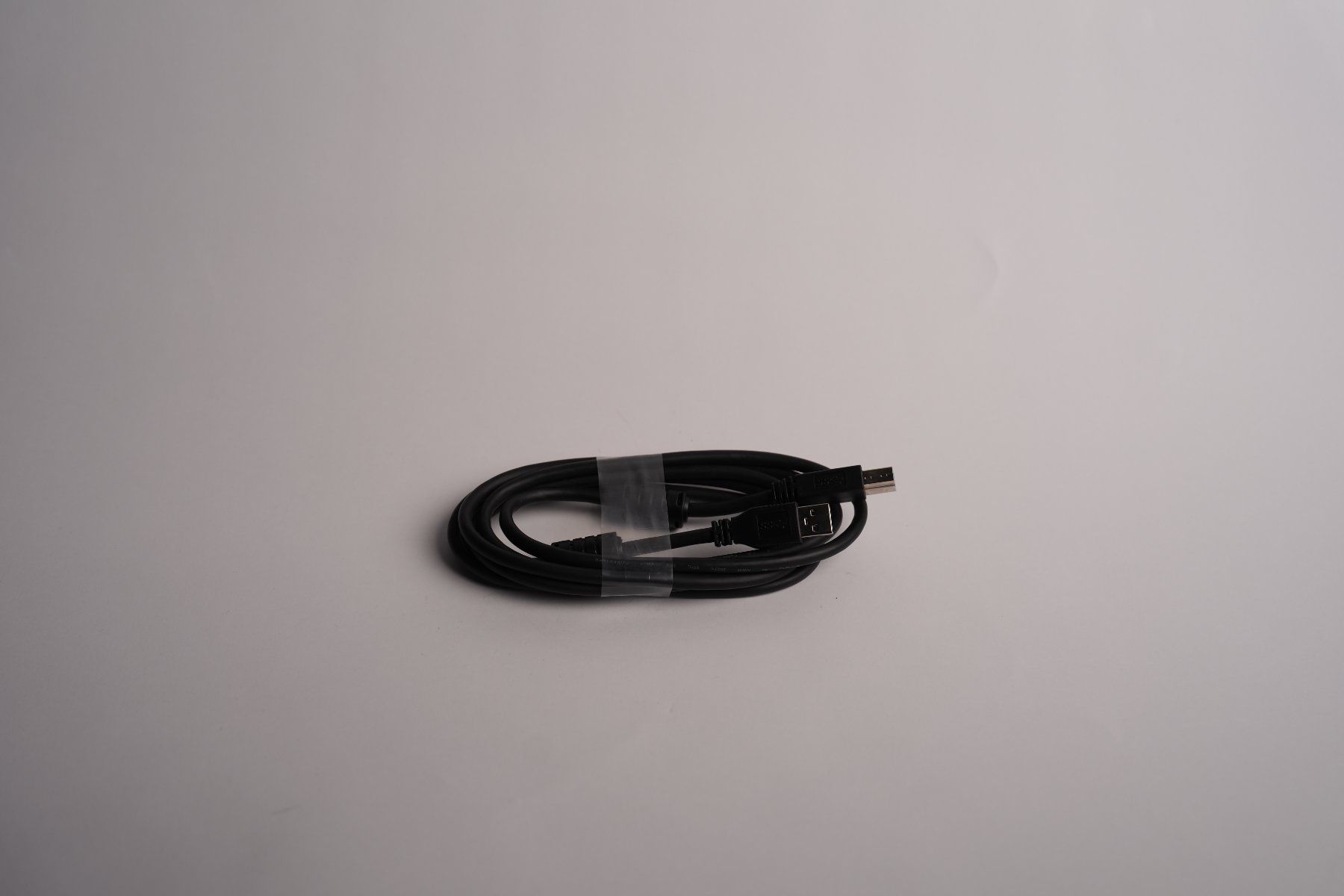 Câbles: USB-Kabel Typ A Stecker-Stecker – Neuf (Voir description) à Basel par san_w87x