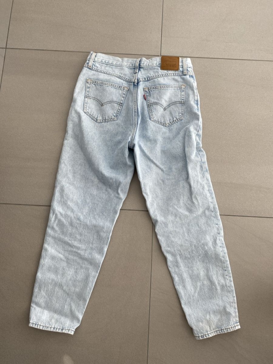 Levi's Jeans: Levis Jeans 80s Mom – Gebraucht aus Chur von dan_tp5n 1