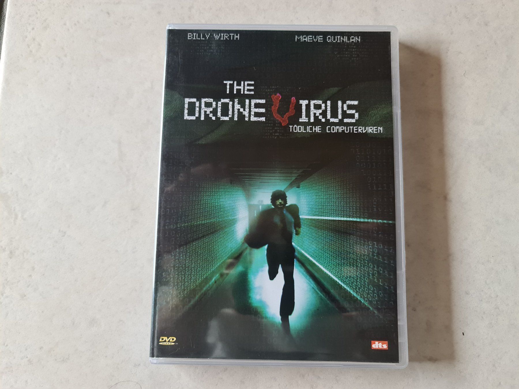 Tutti i DVDs: The Drone Virus  -  Tödliche Computerviren – Usato da Schneisingen venduto da backstore24 1