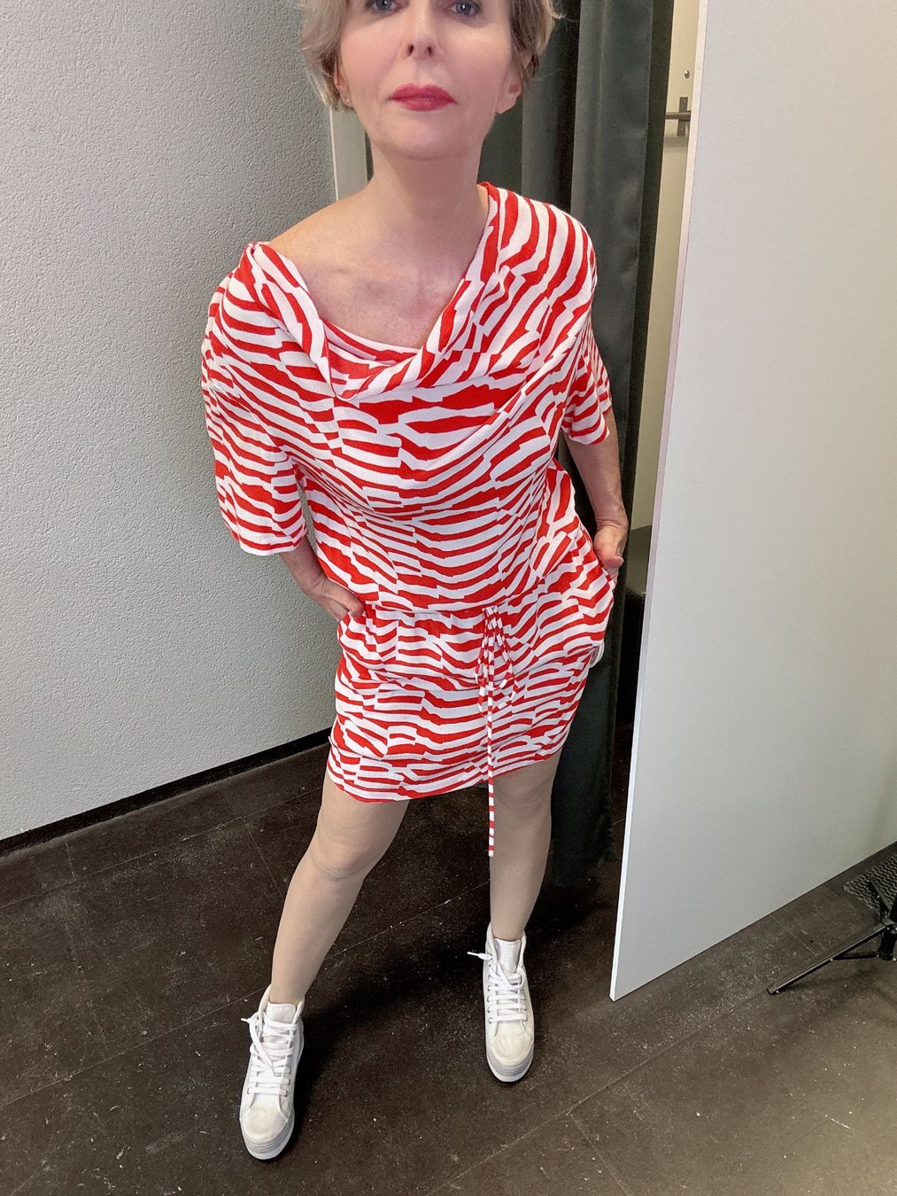Armani Vestiti: Kleid Armani sport – Nuovo e nell'imballaggio originale da Bern venduto da MyPlaceFashion