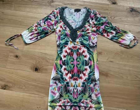 Ana Alcazar Minikleid mit Blumenmuster, Grösse 36