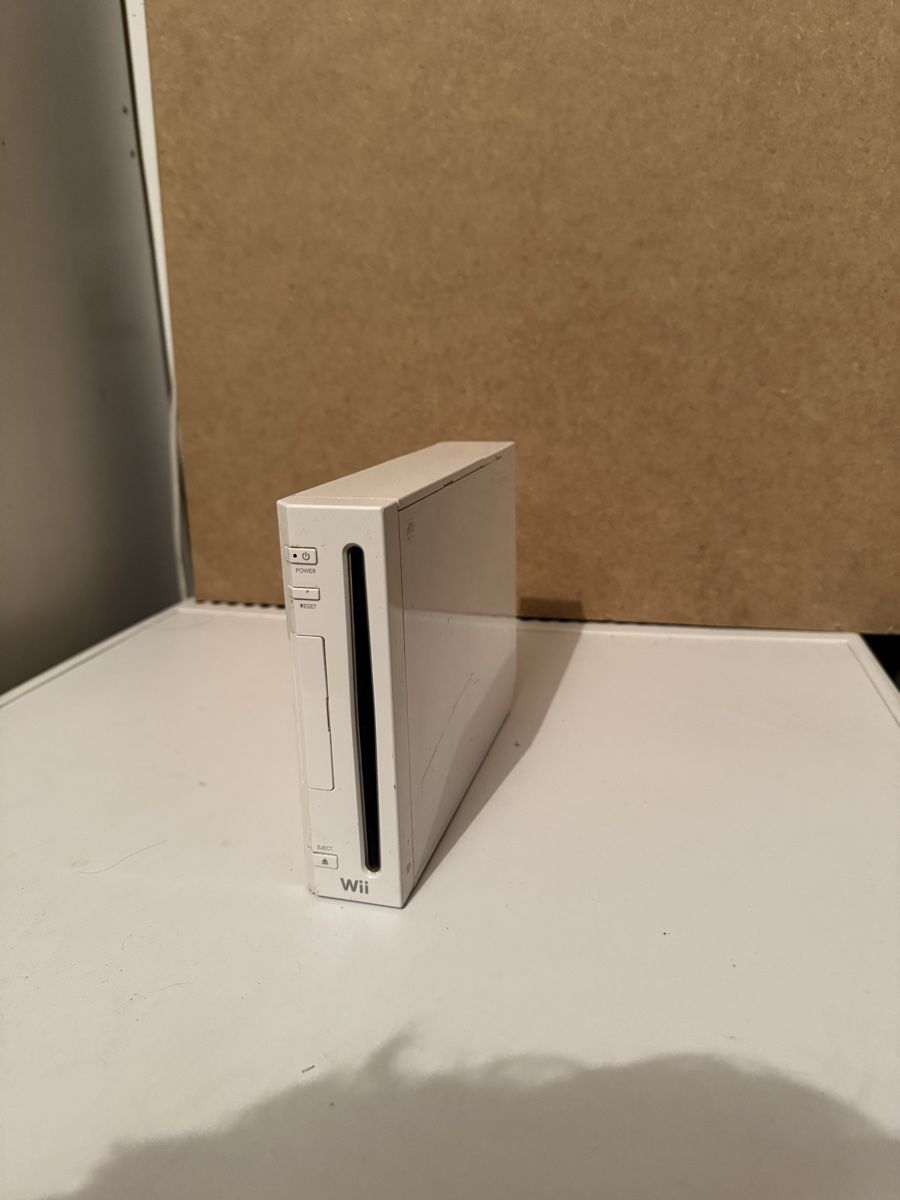 Nintendo Console: Nintendo Wii Console Blanche Bon état – Usato da Bulle venduto da rmv_qsw7 1