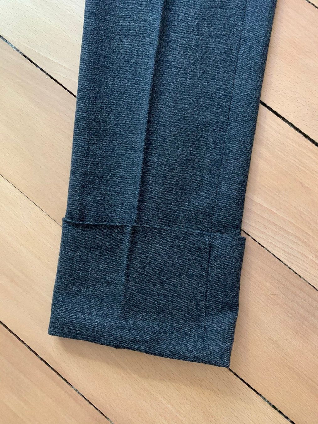 Pantalons: SEVENTY - Hose grau elegant XS – D'occasion à Zürich par Diazaio 1