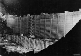 Grande Dixence VS // im Bau // en construction barrage nuit