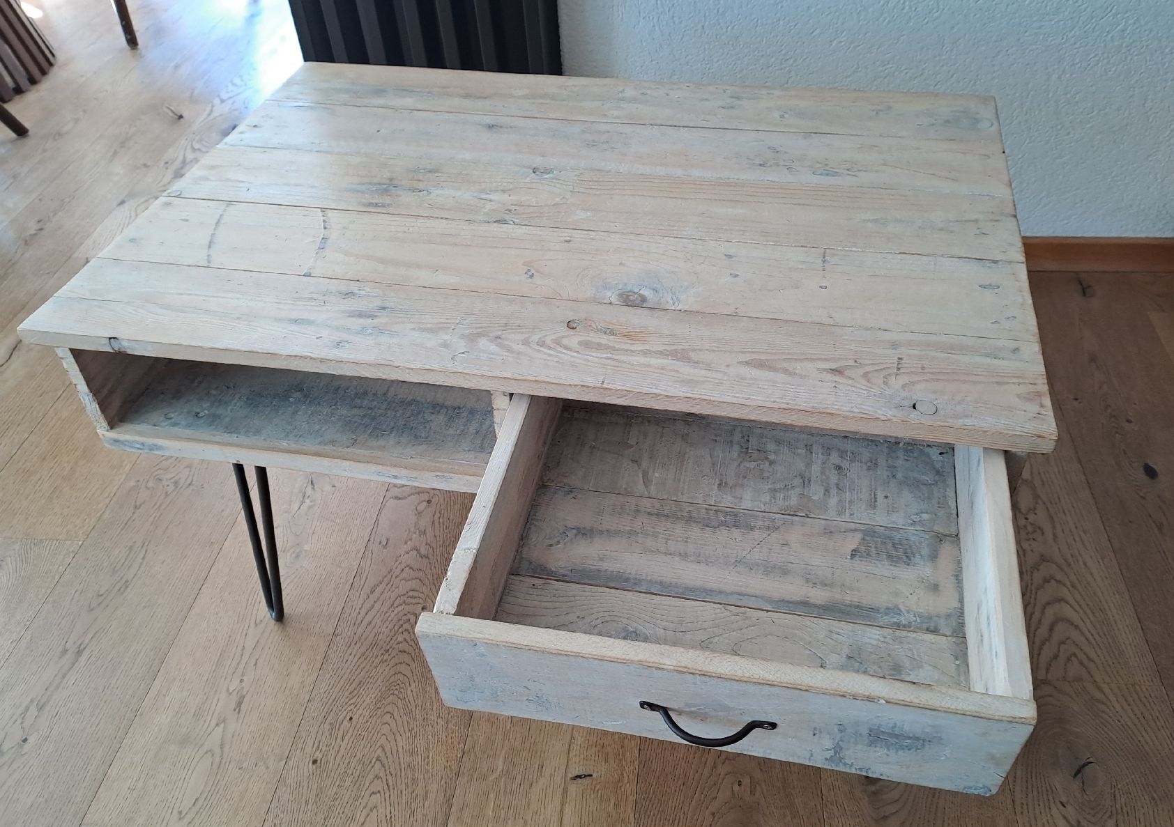 Tavoli: Petite table de salon  – Usato da Les Reussilles venduto da Christoph2048 1