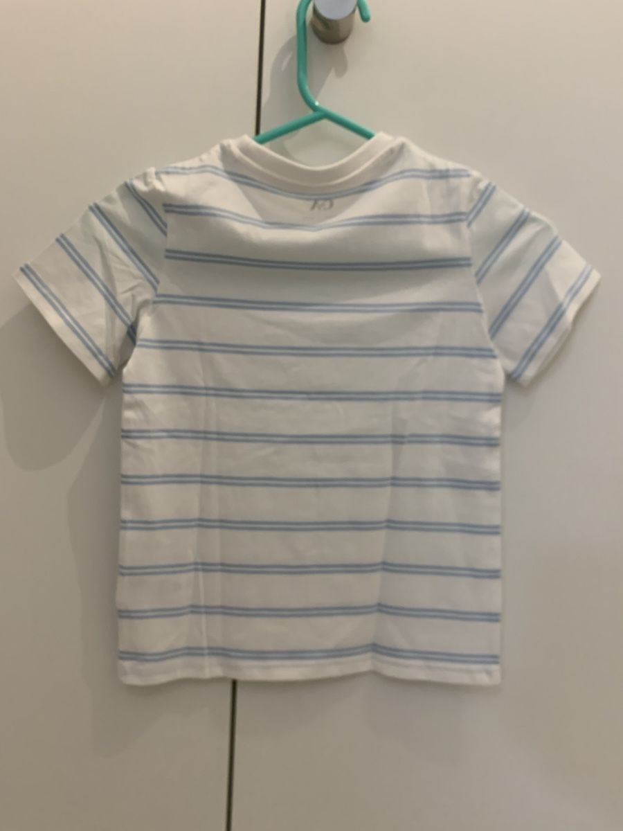 C&A Camicie, T-shirt & Polo: T-Shirt Gr. 116, weiss/blau gestreift – Usato da Buus venduto da 2013dp 1